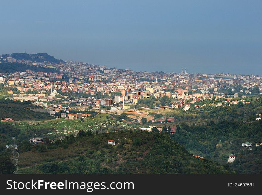 Ãœnye Castle with Tombs of Kings is the one of the citys tourist destinations. Ãœnye Castle with Tombs of Kings is the one of the citys tourist destinations