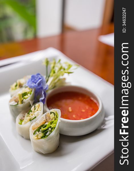 Stuffed minced herb fish noodle roll