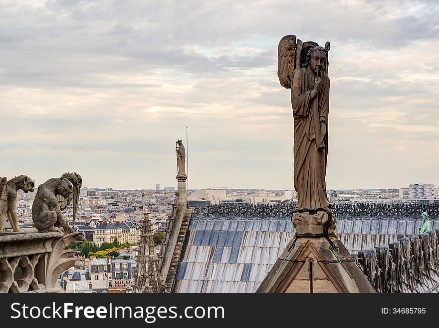 Statues and chimeras (gargoyles) of the Cathedral of Notre Dame de Paris. Statues and chimeras (gargoyles) of the Cathedral of Notre Dame de Paris