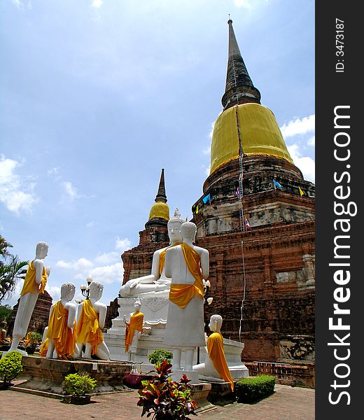 The Pagoda with image buddha,Ayuthaya,Thailand. The Pagoda with image buddha,Ayuthaya,Thailand.