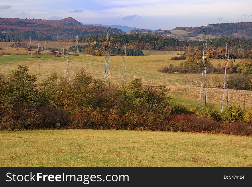 The wiring along the country. The wiring along the country.