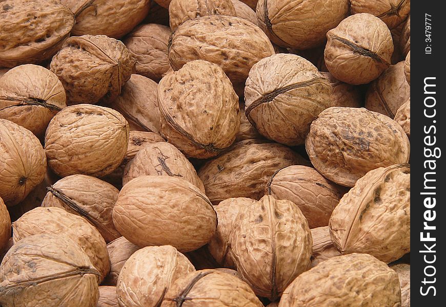 Walnuts - the best to your heart.