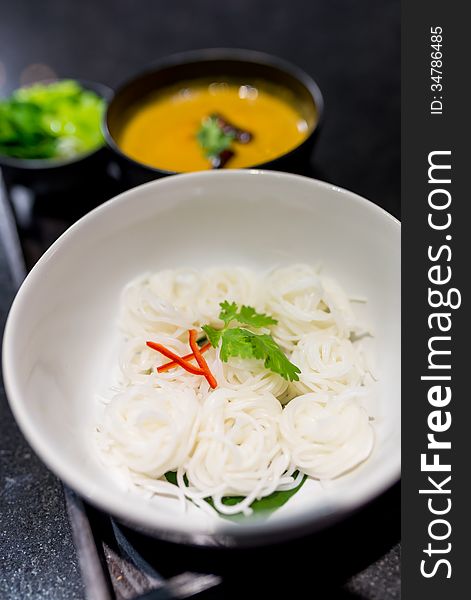 Thai rice noodle kanom-jean