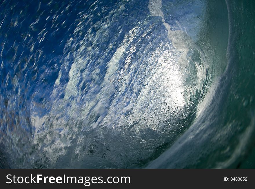 Giant wave breaking in shallow waters