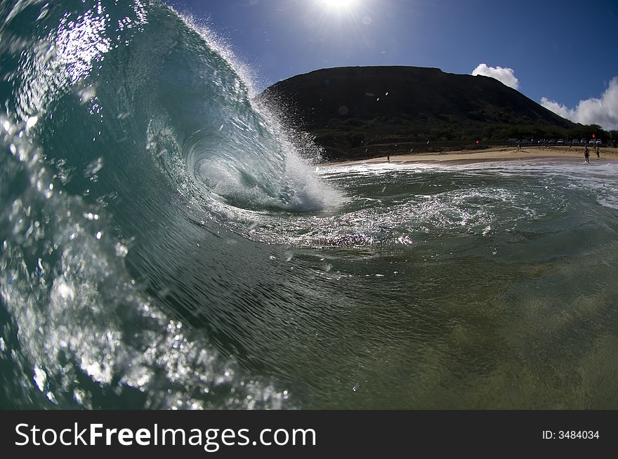 Giant wave breaking in shallow waters