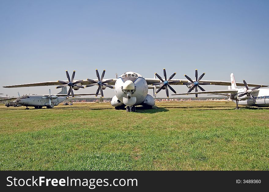 Antonov-22. Russian troop-carrier. Antonov-22. Russian troop-carrier