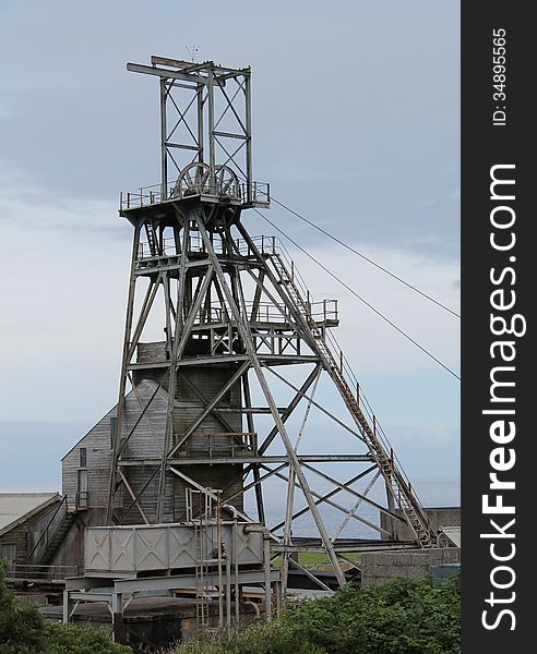 The Structure and Buildings of Old Mine Headstocks.