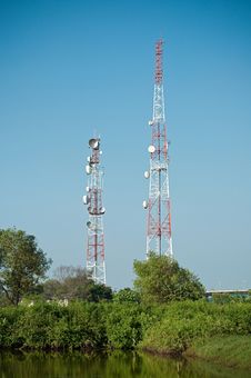 Microwave Transmission Tower 02 Royalty Free Stock Photo Microwave Transmission Tower 02 Royalty Free Stock Photo
