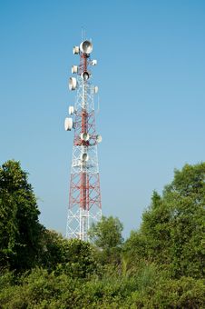 Microwave Transmission Tower 03 Royalty Free Stock Photography Microwave Transmission Tower 03 Royalty Free Stock Photography