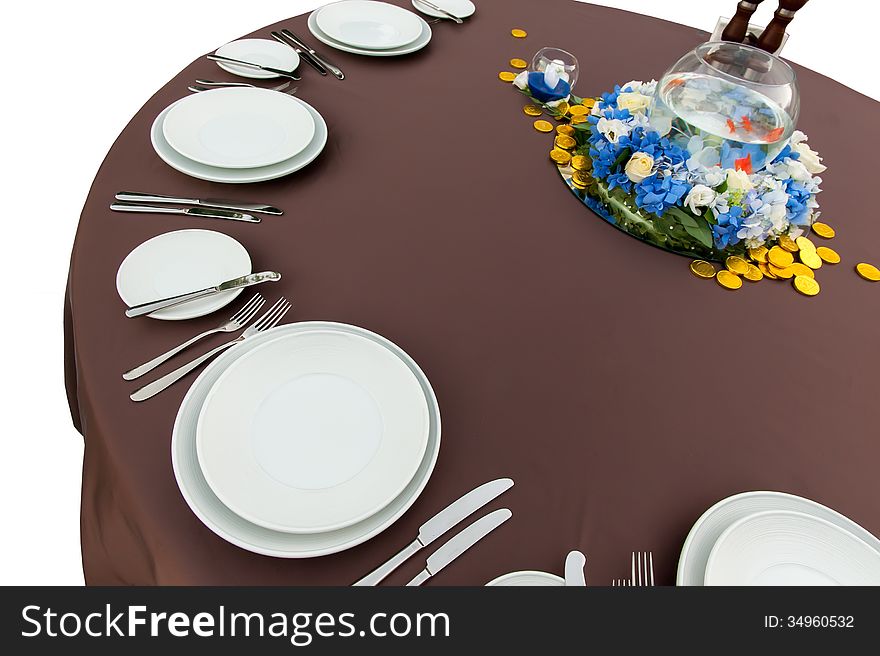 Table with empty plates