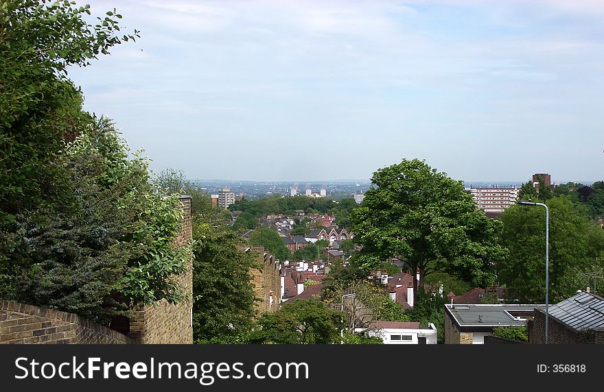 This is a view of London from the top of Highgate Hill. This is a view of London from the top of Highgate Hill.