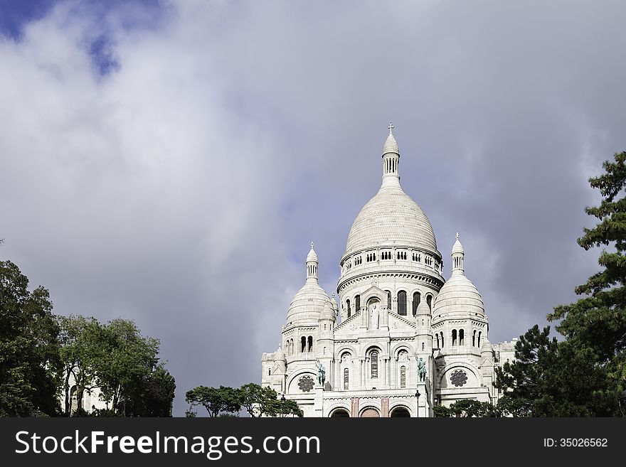 Sacre Coeur is one of the most famous churche in all France. Situated on the hills of Montmartre it is one of the big tourist spots in Paris. Sacre Coeur is one of the most famous churche in all France. Situated on the hills of Montmartre it is one of the big tourist spots in Paris.