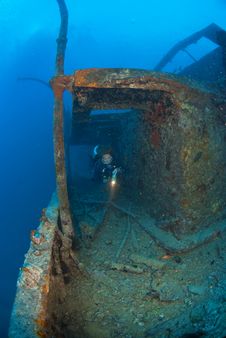 Woman Diver On Ship Wreck Stock Images Woman Diver On Ship Wreck Stock Images