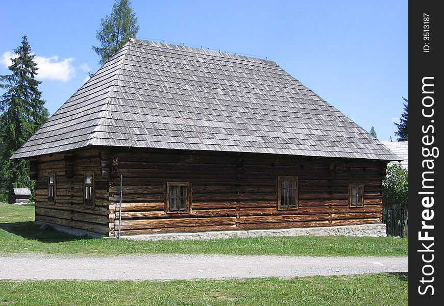 Museum of a Liptov village has been open for public since 1991. It is situated in Pribylina village. It was built together with a water reservoir Liptovská Mara, in order to protect the most precious movable and immovable cultural monuments. 
    Except of pure wooden architecture (houses of farmers and craftsmen, a village school, a smithy, a fire station, a belfry and other buildings), copies of two most precious monuments situated in the flooded area were made. An Early Gothic church of St. Mary (from Liptovská Mara) and a Gothic-Renaissance manor-house (from Parížkovce). Museum of a Liptov village has been open for public since 1991. It is situated in Pribylina village. It was built together with a water reservoir Liptovská Mara, in order to protect the most precious movable and immovable cultural monuments. 
    Except of pure wooden architecture (houses of farmers and craftsmen, a village school, a smithy, a fire station, a belfry and other buildings), copies of two most precious monuments situated in the flooded area were made. An Early Gothic church of St. Mary (from Liptovská Mara) and a Gothic-Renaissance manor-house (from Parížkovce).