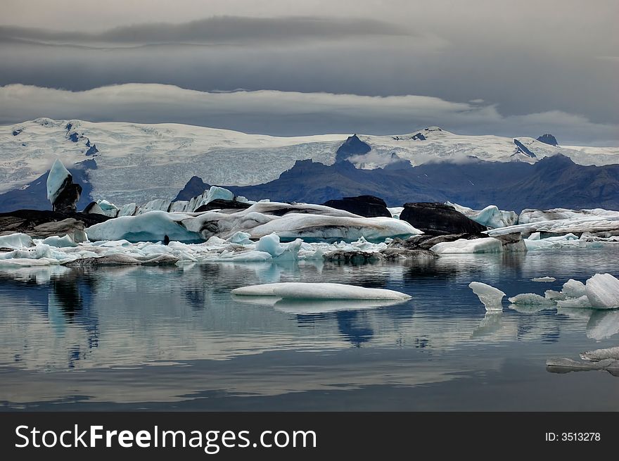 Icebergs floating in atlantic ocean