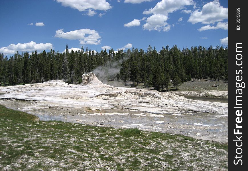 The Picture of Oblong Geyser was taken in Yellowstone National Park.