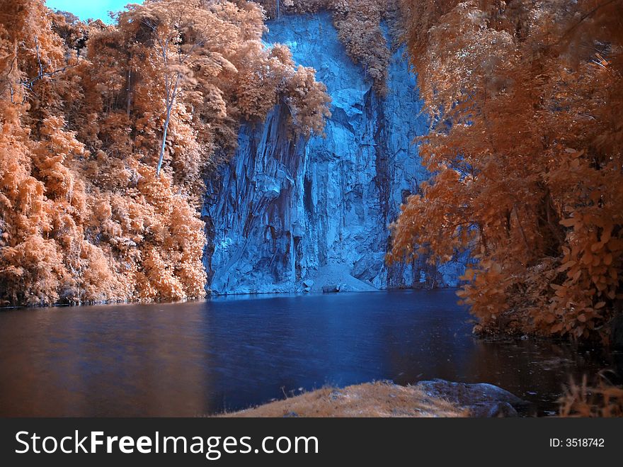 Infrared photo – tree and lake