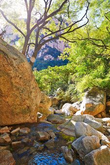 The Stone And Water Of The Gallery Valley Of Zu Mountain Royalty Free Stock Images
