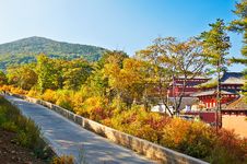 The Road Of Zu Mountain Royalty Free Stock Images The Road Of Zu Mountain Royalty Free Stock Images