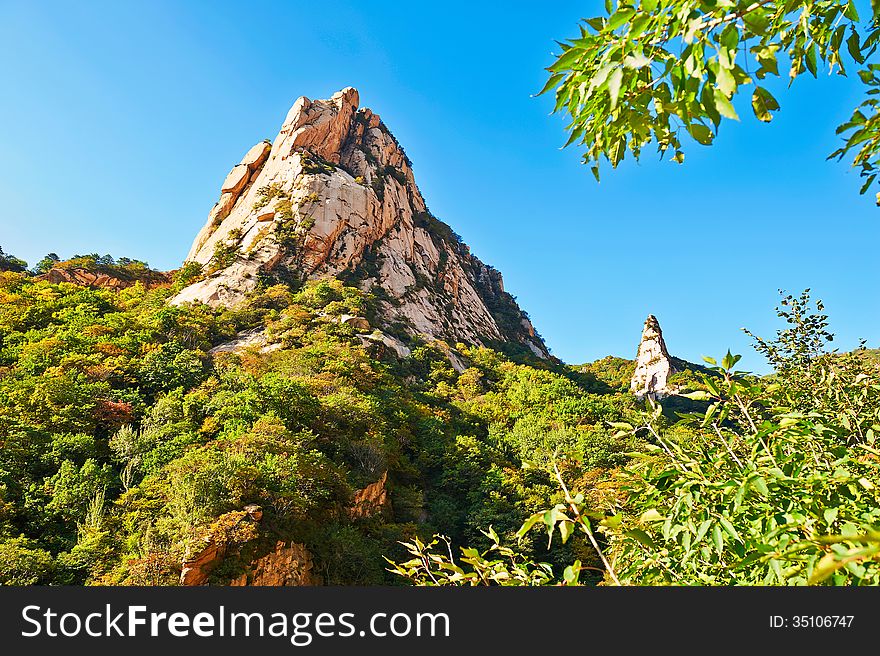 Two Peaks Of Zu Mountain