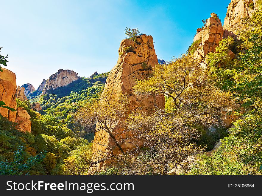 The autumn boulders of gallery valley of Zu mountain