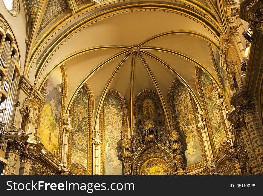 Spain. Kataloniya.Gory an array and The monastery Montserrat. Landscapes and Attractions. Spain. Kataloniya.Gory an array and The monastery Montserrat. Landscapes and Attractions