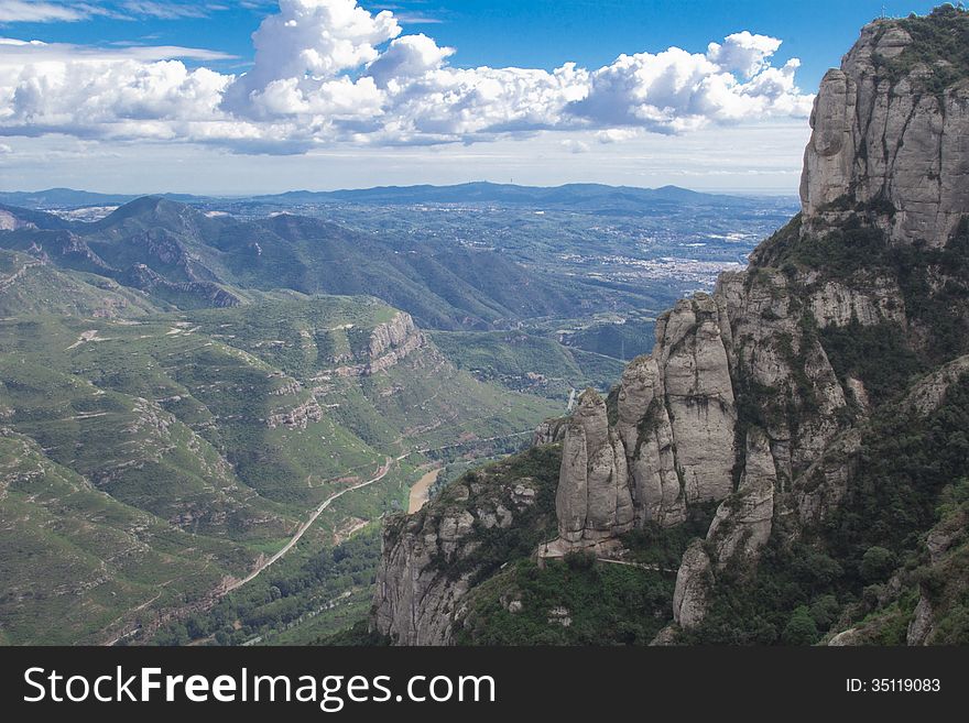 Spain. Kataloniya.Gory an array and The monastery Montserrat. Landscapes and Attractions. Spain. Kataloniya.Gory an array and The monastery Montserrat. Landscapes and Attractions