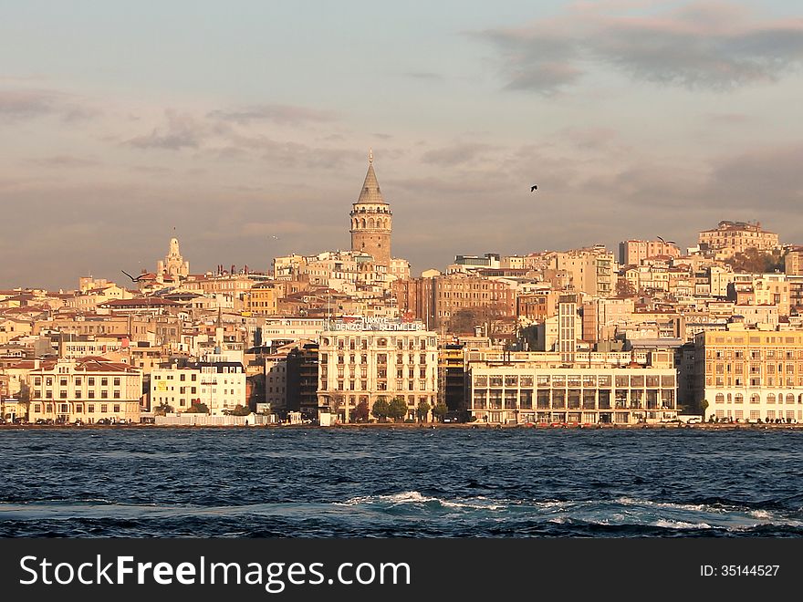 Istanbul sightseeing Bosporus and Galata tower