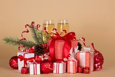 Gift Boxes, Christmas Toys, Pine Cones, Serpentine Stock Images Gift Boxes, Christmas Toys, Pine Cones, Serpentine Stock Images
