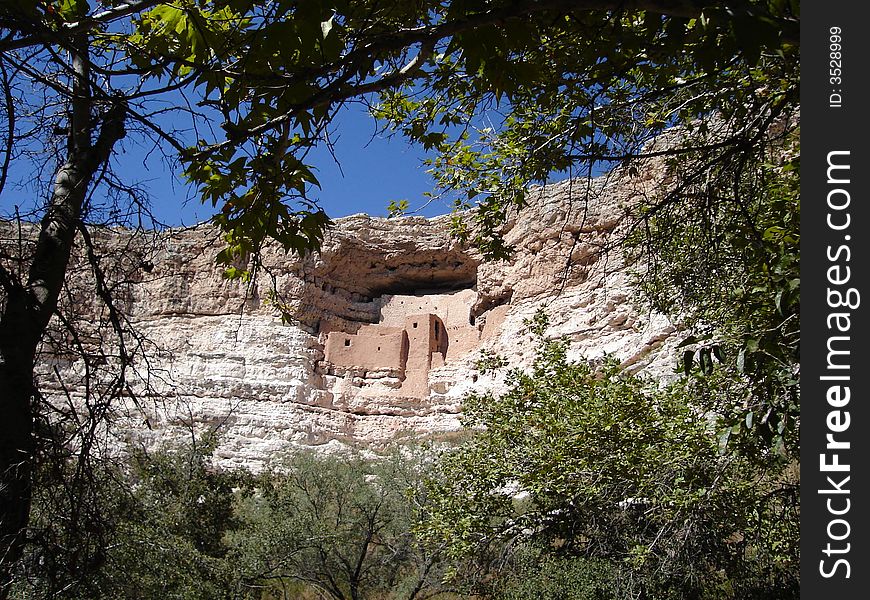Montezuma Castle is the cliff dwelling in Arizona.