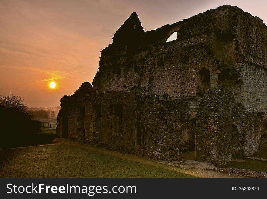 View of the Hall at Minster Lovell Hall. Taken at sunrise on a misty early morning in winter. View of the Hall at Minster Lovell Hall. Taken at sunrise on a misty early morning in winter.