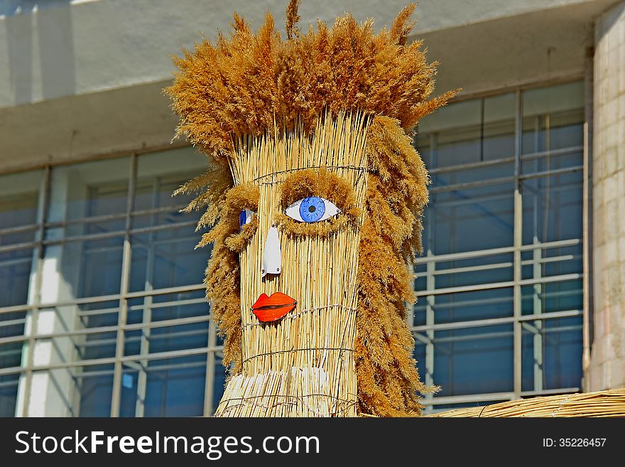 Maslenitsa (Shrovetide) Burning of straw women symbol of winter. Maslenitsa (Shrovetide) Burning of straw women symbol of winter.