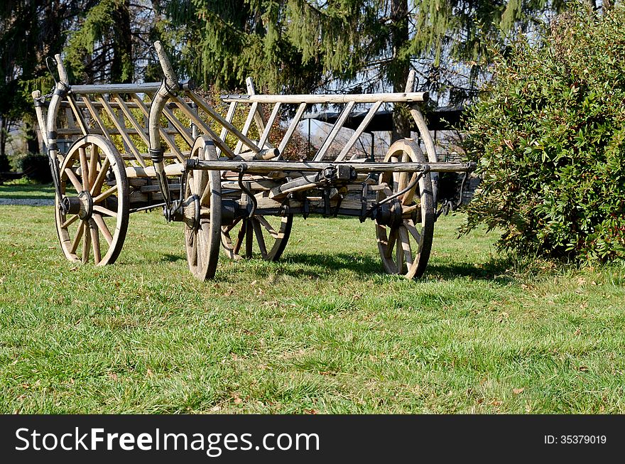 A model of a wooden cart that has been used by countrymen in the past in Wallachia, Romania. It was used in agriculture and used to be pulled by oxen or horses and was used mainly for carrying cereals. A model of a wooden cart that has been used by countrymen in the past in Wallachia, Romania. It was used in agriculture and used to be pulled by oxen or horses and was used mainly for carrying cereals.