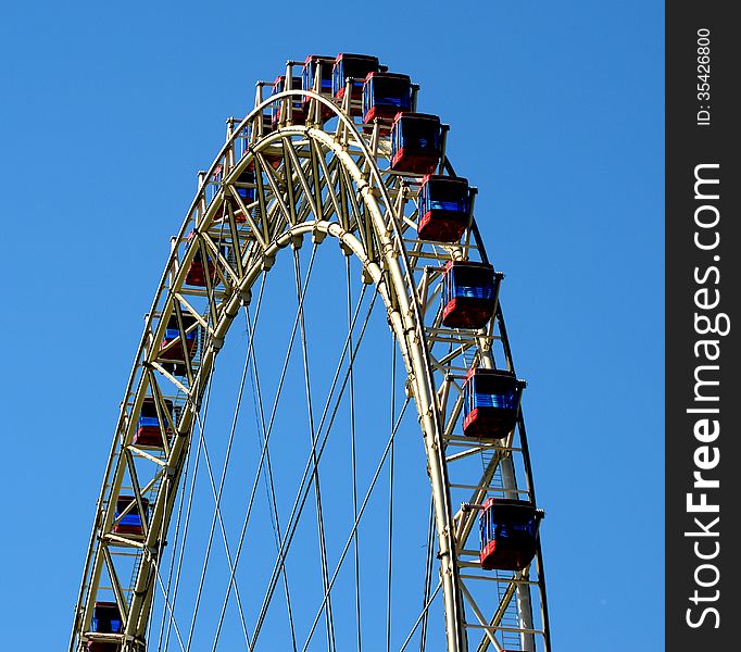 the city eye in the blue sky