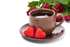 Cup Of Coffee, Red Candy, Gift And Roses For Valentine S Day Royalty Free Stock Images Cup Of Coffee, Red Candy, Gift And Roses For Valentine S Day Royalty Free Stock Images