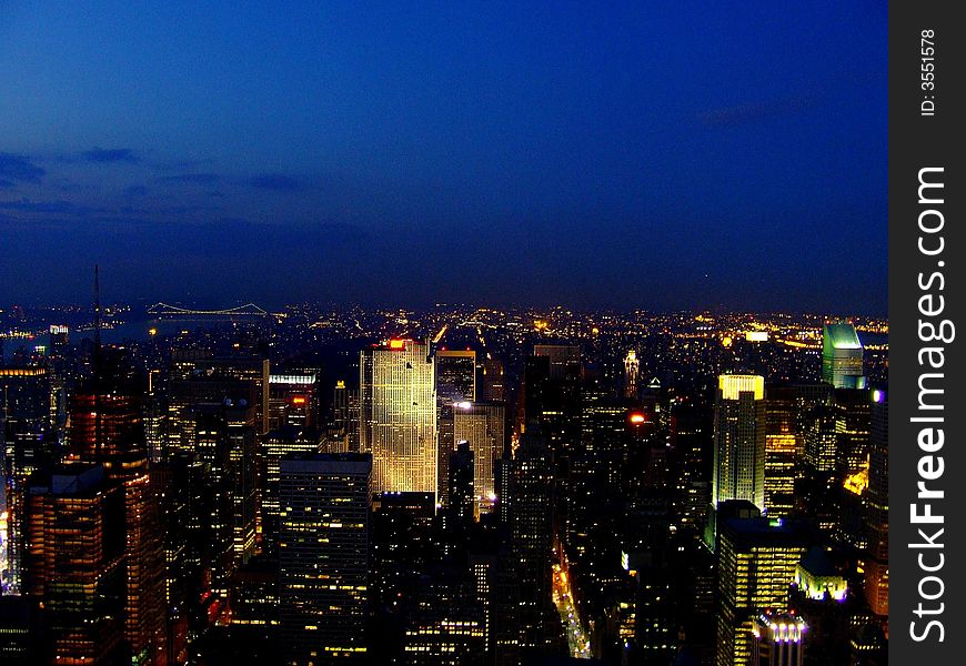 Landscape of the Manhattan by night.