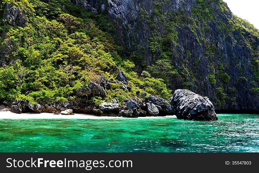 Tropical paradise islands, rocks around El Nido, Philippines.