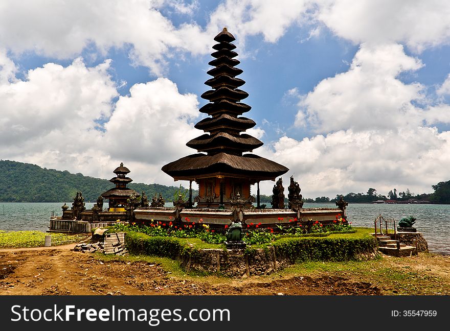 Pura Ulun Danu Bratan Temple in the lake in Bali Island, Indonesia. Pura Ulun Danu Bratan Temple in the lake in Bali Island, Indonesia