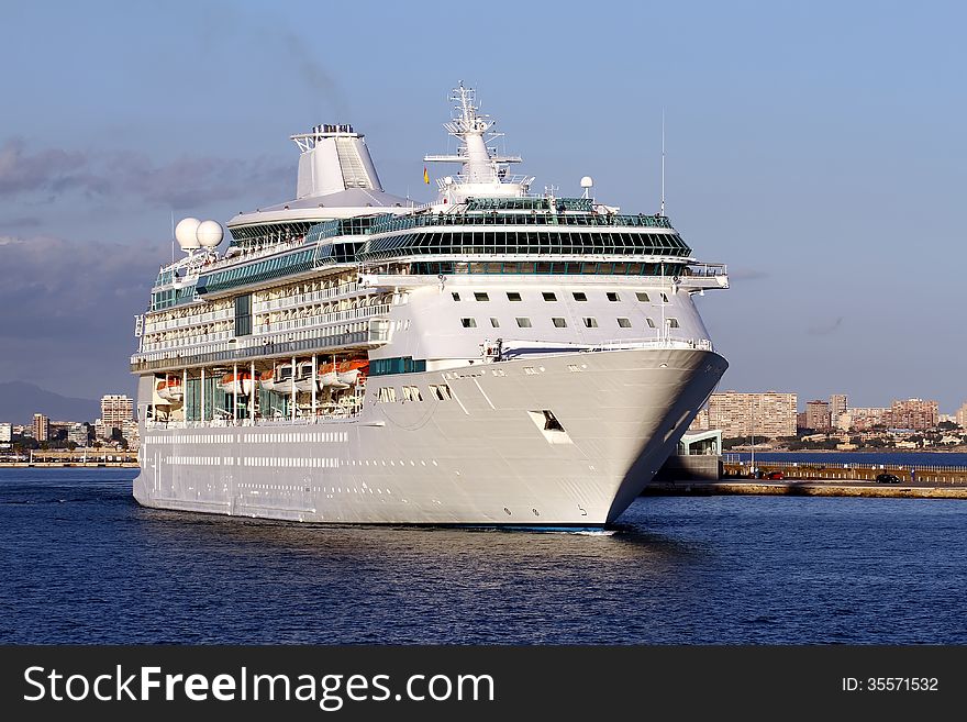 Modern cruise leaving the port of Alicante