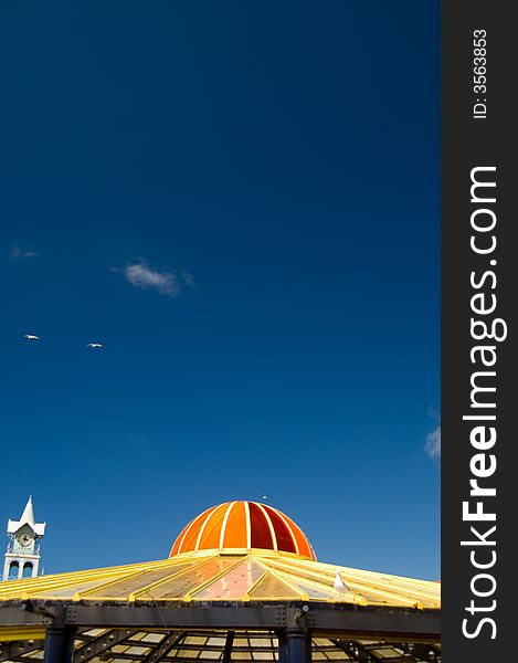 Dome and roof at funfair
at rhyl,
rhyl,
denbighshire,
north wales,
united kingdom. Dome and roof at funfair
at rhyl,
rhyl,
denbighshire,
north wales,
united kingdom.