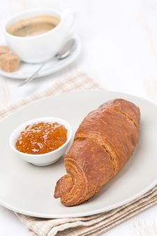 Fresh Croissant With Jam And Coffee Royalty Free Stock Photos Fresh Croissant With Jam And Coffee Royalty Free Stock Photos