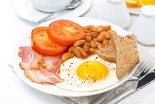 Traditional English Breakfast With Fried Egg, Bacon Royalty Free Stock Photography Traditional English Breakfast With Fried Egg, Bacon Royalty Free Stock Photography