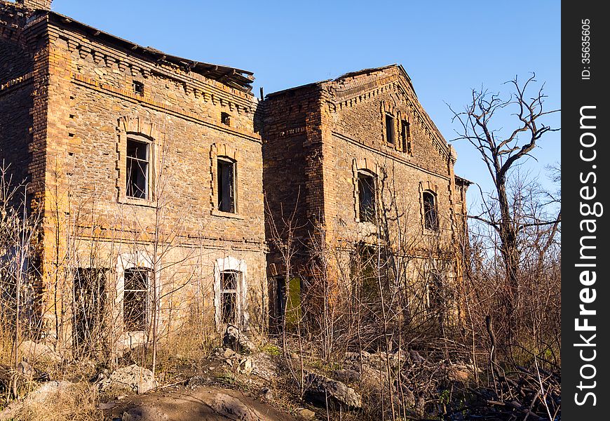 Abandoned old brick house