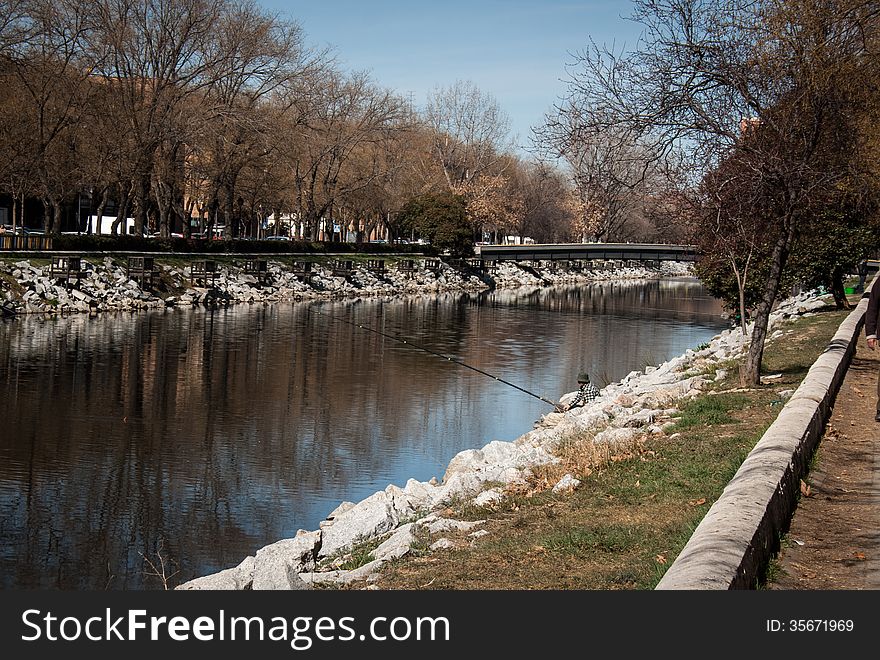 Peaceful quiet river thru madrid in spain. Peaceful quiet river thru madrid in spain