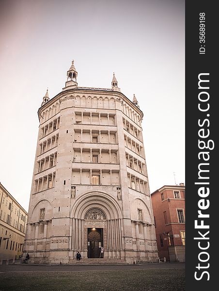 Front view of Baptistery on Piazza del Duomo, Parma, Italy