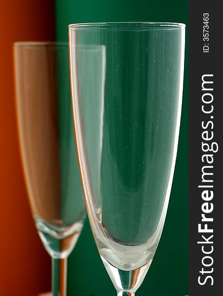 Wineglass in Green and Orange