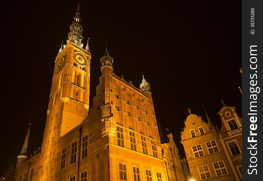 Town hall in Gdansk by night.