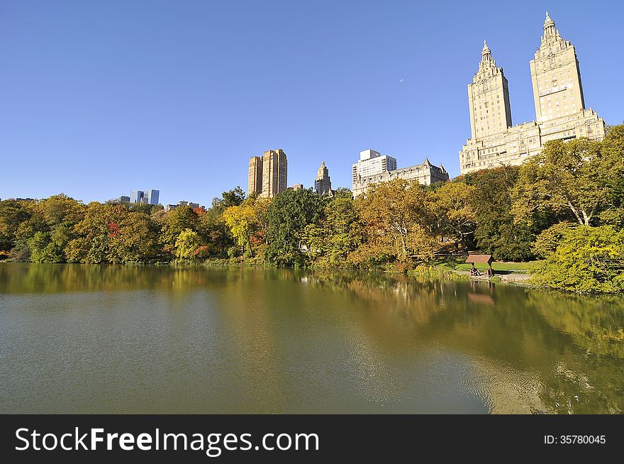 Central Park New York with buildings and lake