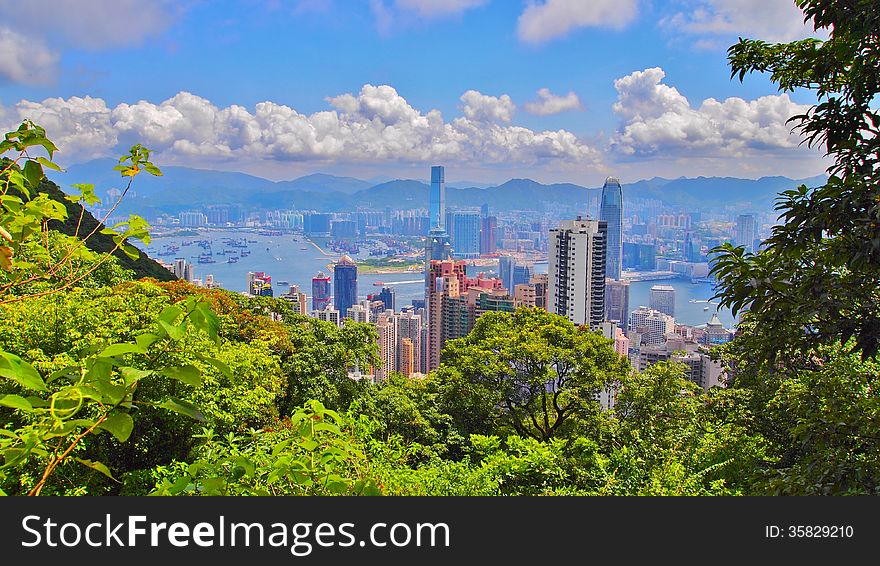 Victoria Peak (Chinese: å¤ªå¹³å±±, or previously Chinese: æ‰¯æ——å±±) is a mountain in the western half of Hong Kong Island. It is also known as Mount Austin, and locally as The Peak. With an altitude of 552 m (1,811 ft), it is the highest mountain on the island (Tai Mo Shan is the highest point in the Hong Kong Special Administrative Region).