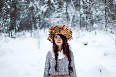 Forest Woman With Autumn Leaves In White Snow Winter Royalty Free Stock Images Forest Woman With Autumn Leaves In White Snow Winter Royalty Free Stock Images